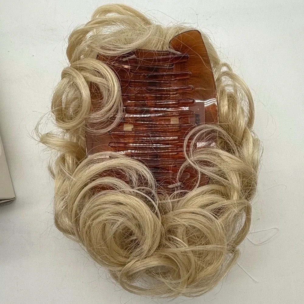 Raquel Welch RW Hair FX Swedish Blonde Act One Hairuwear extension clip‎ in